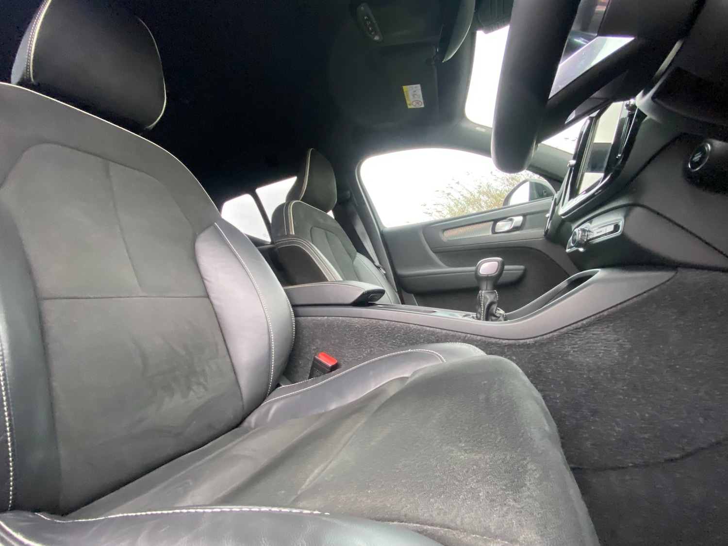 Used Volvo XC40 2022 for sale - 77306379: Photo 22