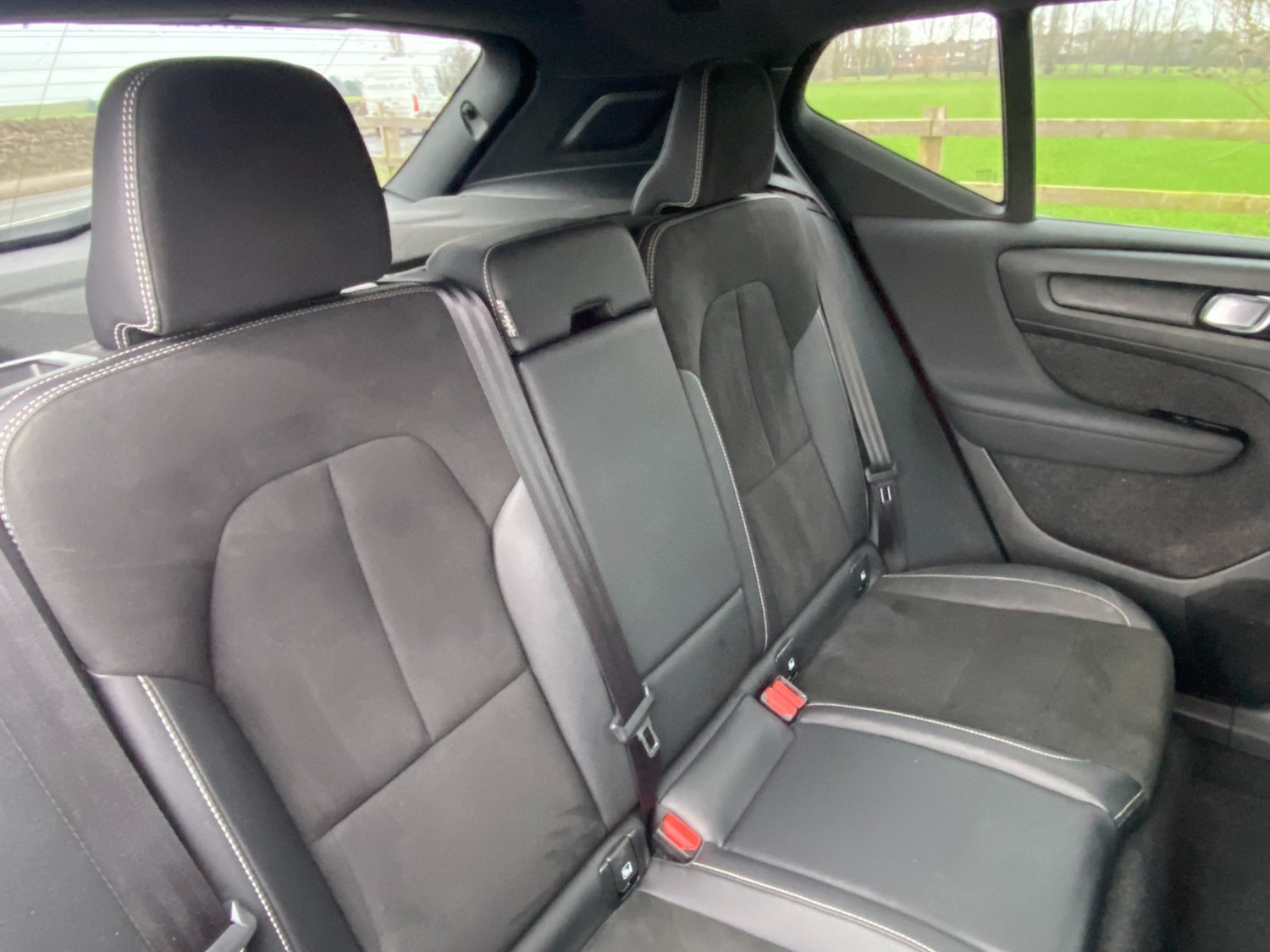 Used Volvo XC40 2022 for sale - 77306379: Photo 38