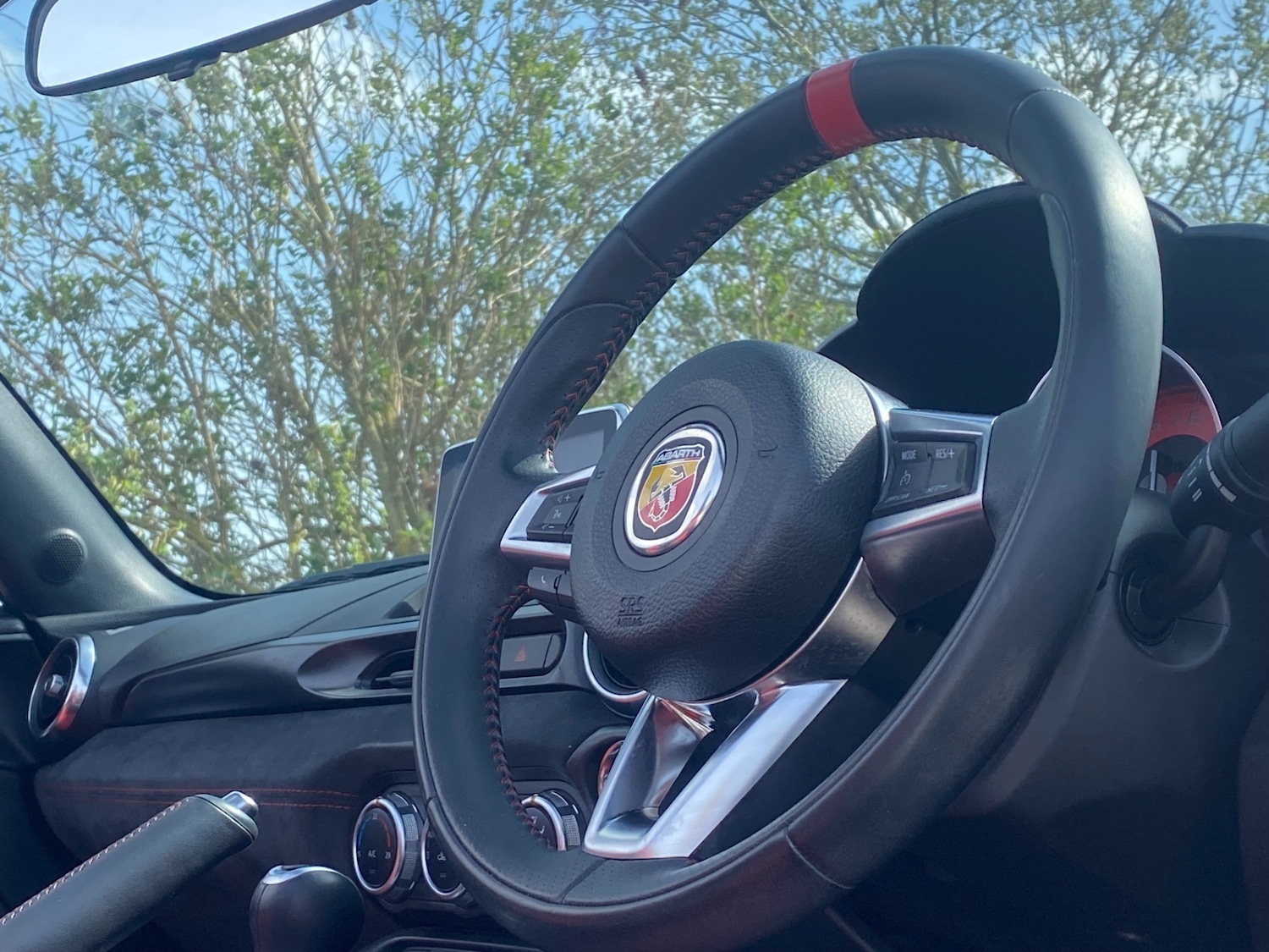 Used Abarth 124 Spider 2018 for sale - 78202562: Photo 37