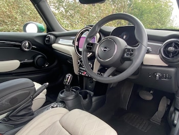 Used MINI Hatch 2024 for sale - 75963465: Photo