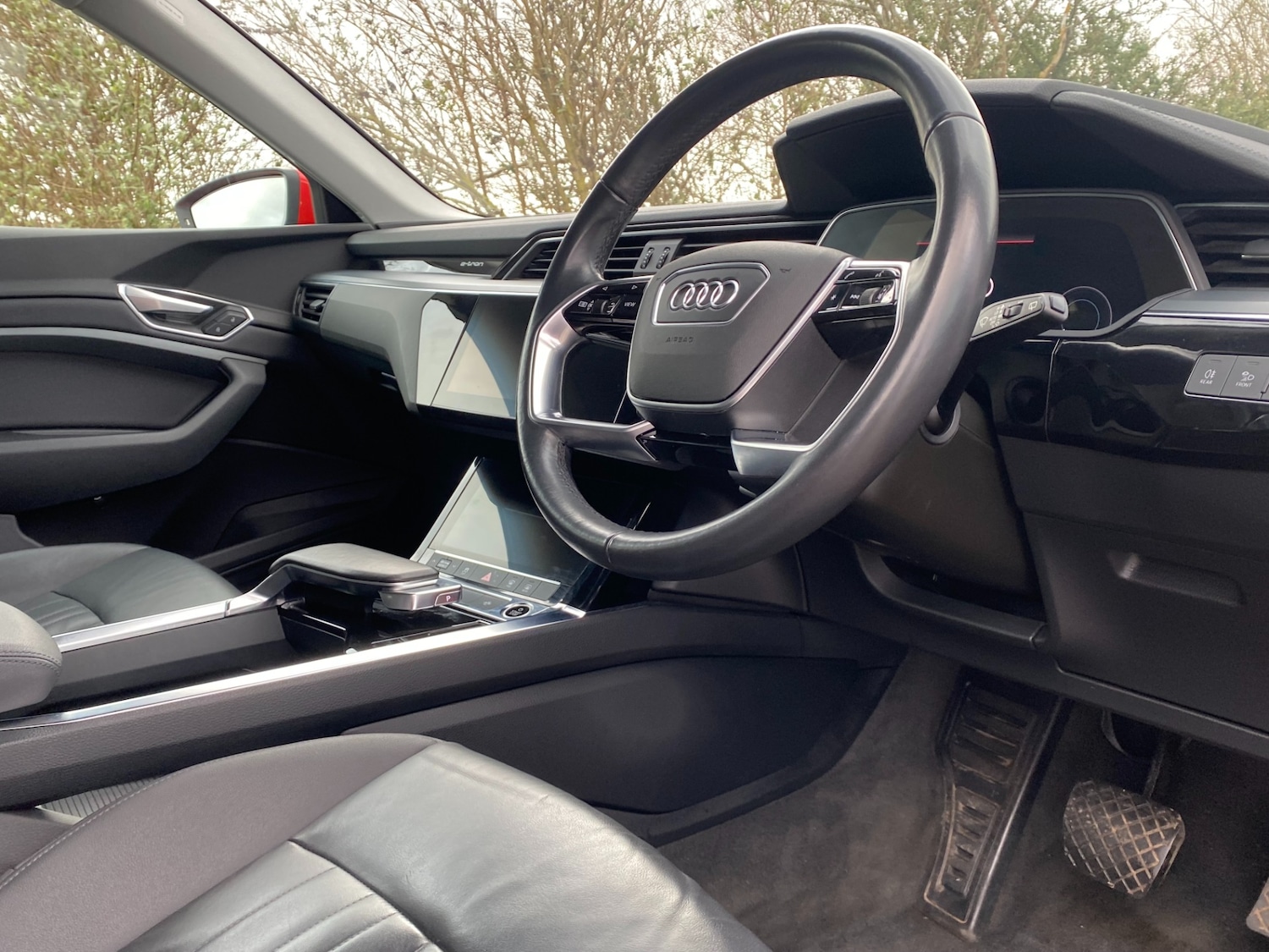 Used Audi e-tron 2020 for sale - 77643871: Photo 4