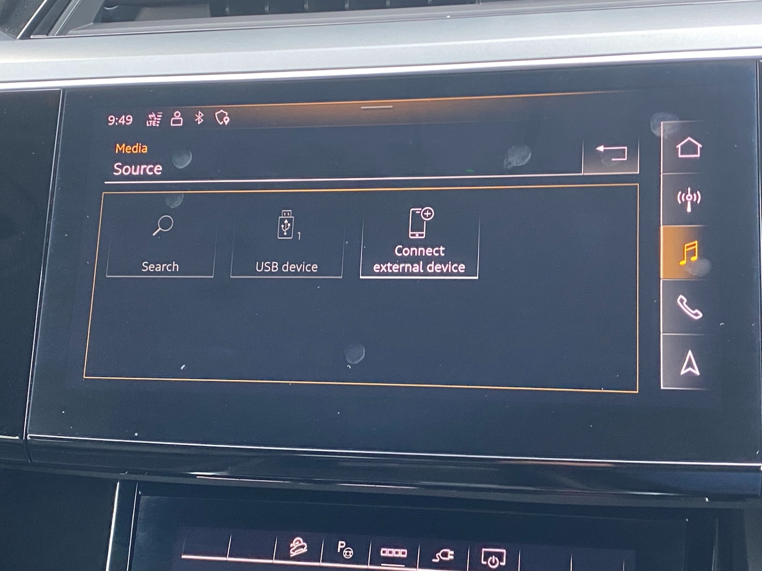 Used Audi e-tron 2020 for sale - 77643871: Photo 43