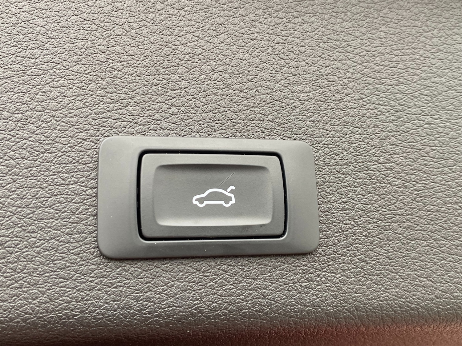 Used Audi e-tron 2020 for sale - 77643871: Photo 50