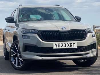 2023 (23) - 1.5 TSI Sport Line DSG - 7 Seats & Virtual Cockpit & Memory Seats 5-Door