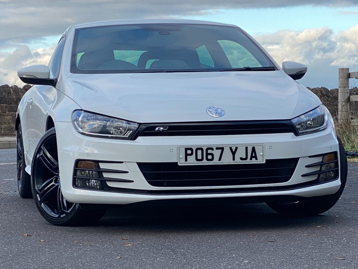 Used Volkswagen Scirocco 2017 for sale - 76521452: Photo 1
