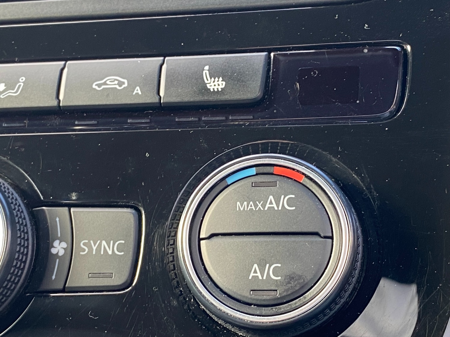 Used Volkswagen Scirocco 2017 for sale - 76521452: Photo 23