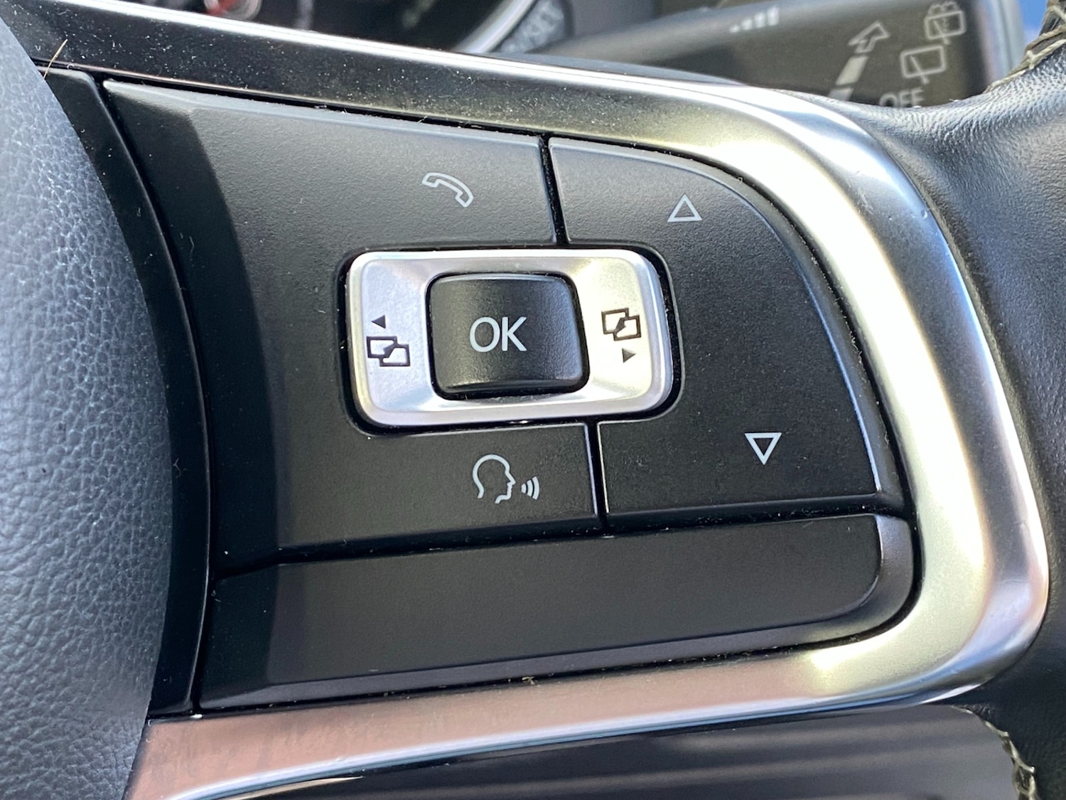 Used Volkswagen Scirocco 2017 for sale - 76521452: Photo 25