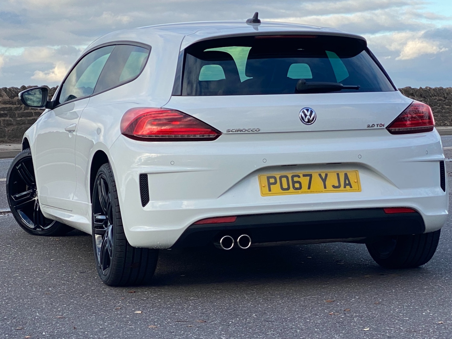 Used Volkswagen Scirocco 2017 for sale - 76521452: Photo 3