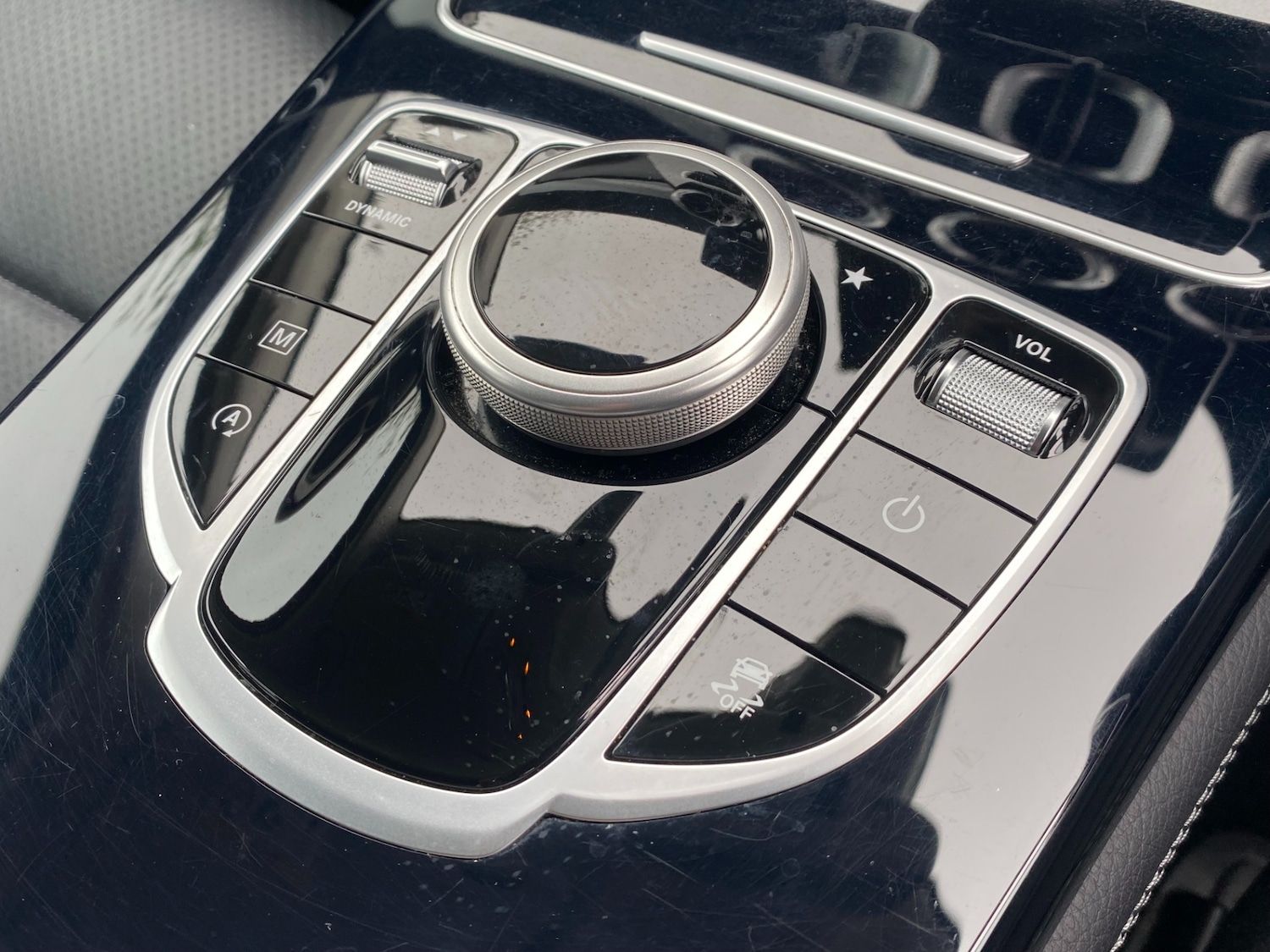 Used Mercedes-Benz GLC 2019 for sale - 77968965: Photo 14