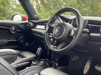 Used MINI Hatch 2022 for sale - 78618825: Photo
