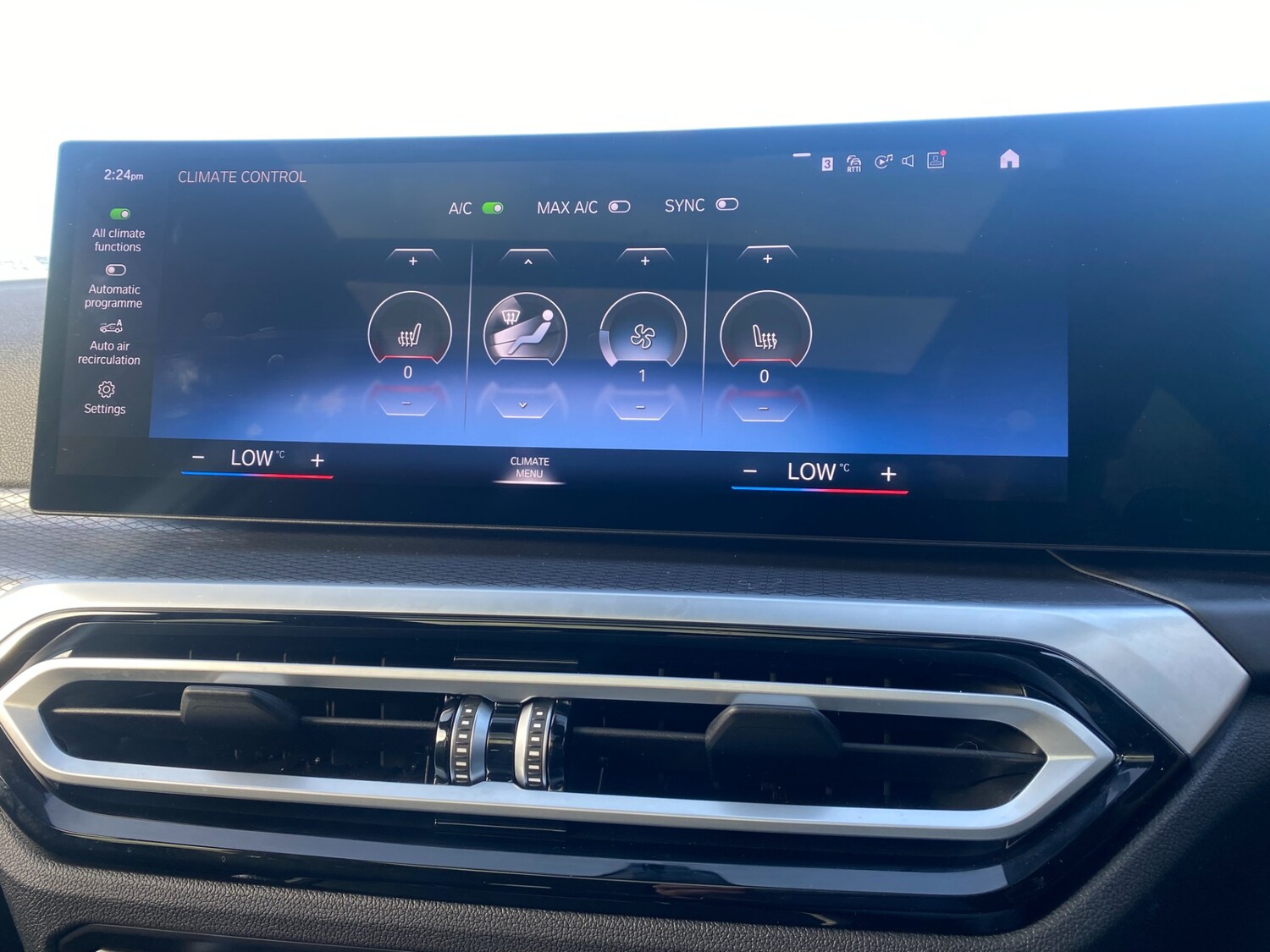 Used BMW 3 Series 2024 for sale - 77318713: Photo 27