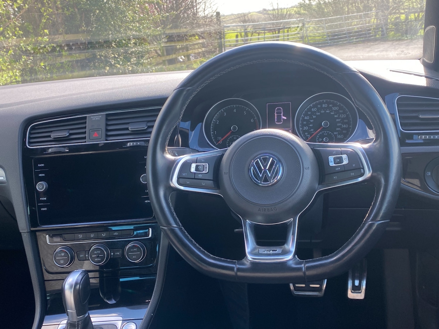 Used Volkswagen Golf 2019 for sale - 77891701: Photo 21