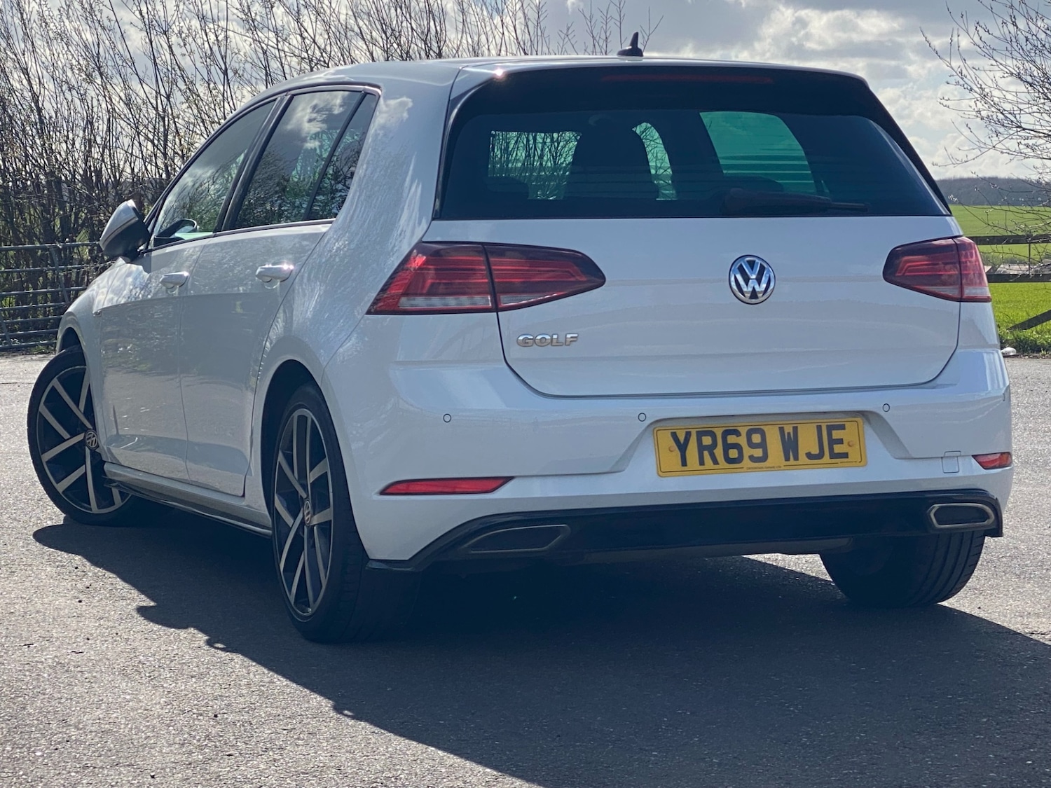 Used Volkswagen Golf 2019 for sale - 77891701: Photo 3