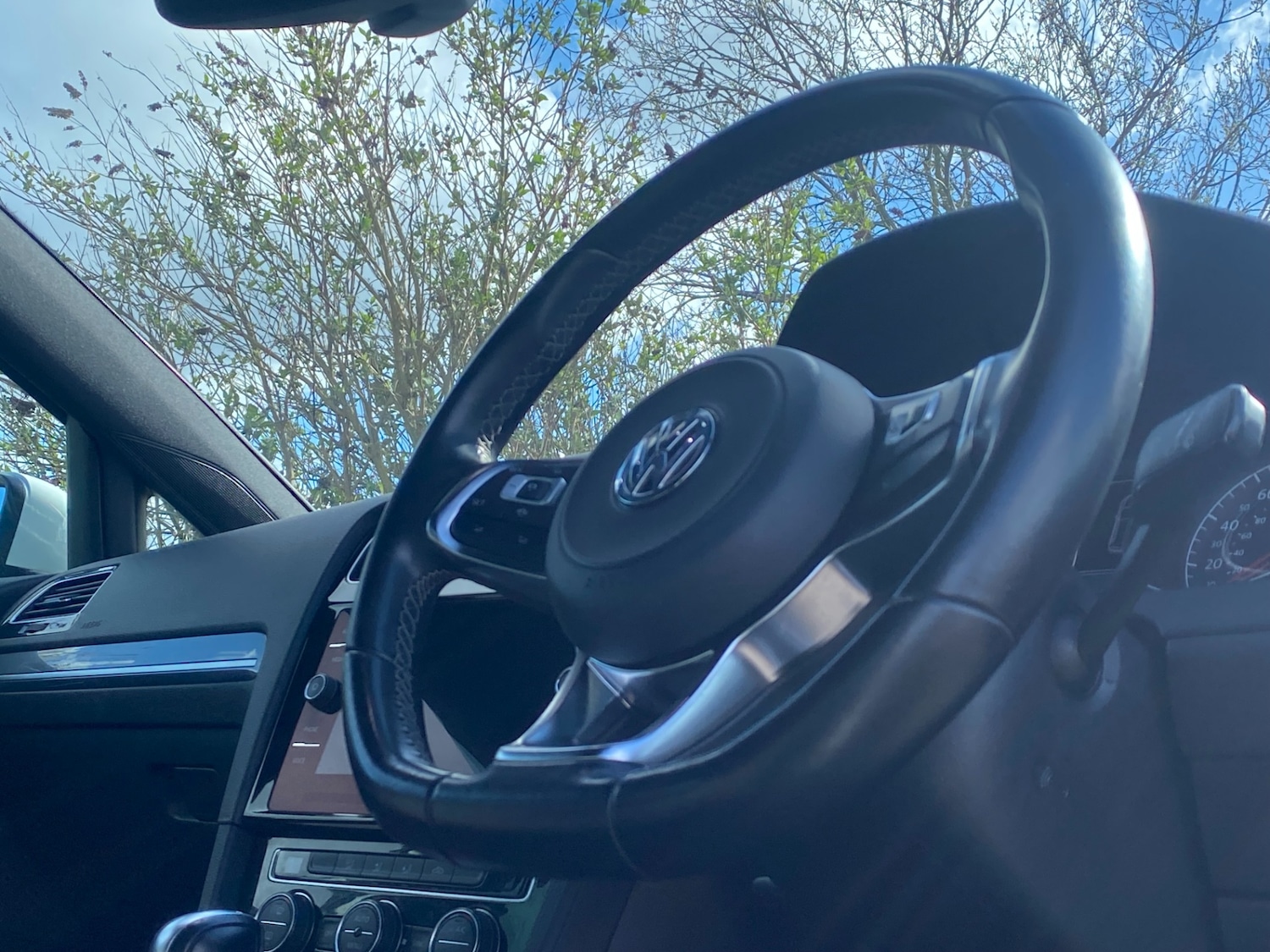 Used Volkswagen Golf 2019 for sale - 77891701: Photo 37