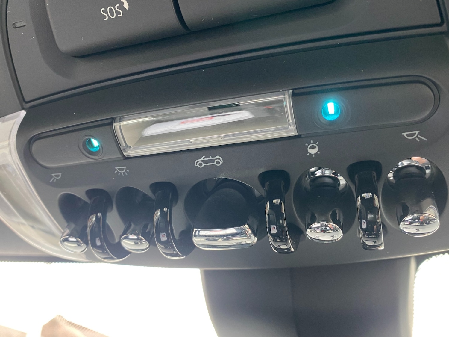 Used MINI Convertible 2024 for sale - 78141221: Photo 17