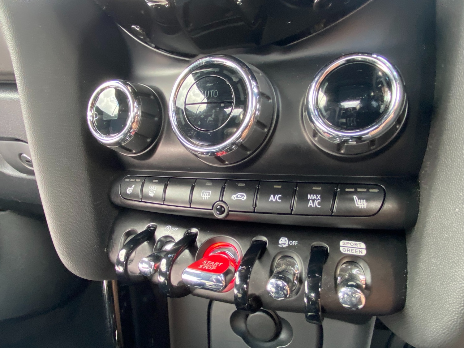 Used MINI Convertible 2024 for sale - 78141221: Photo 48