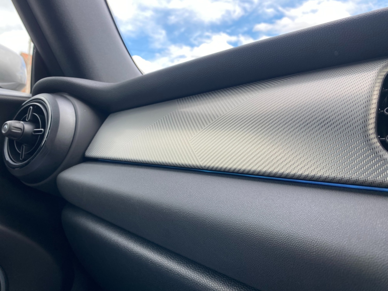 Used MINI Convertible 2024 for sale - 78141221: Photo 49