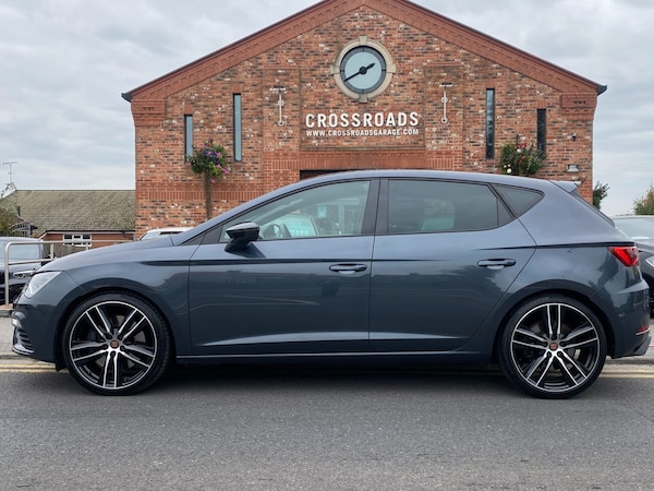 Used SEAT Leon 2020 for sale - 76313887: Photo 2