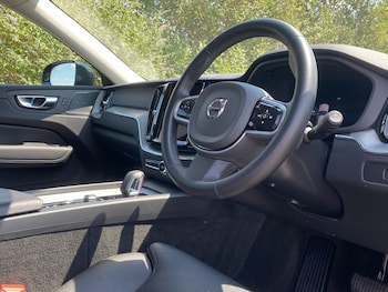Used Volvo XC60 2025 for sale - 79195904: Photo