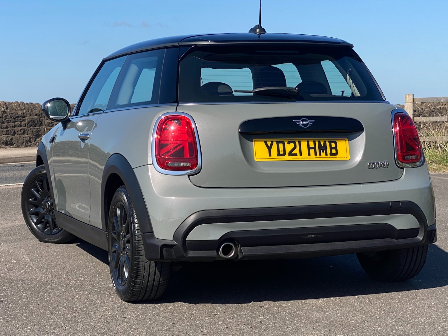 Used MINI Hatch 2021 for sale - 77357672: Photo 3