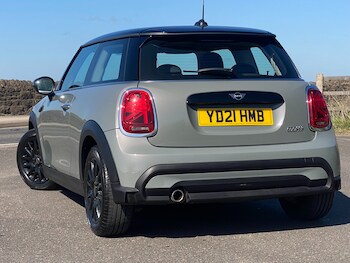 Used MINI Hatch 2021 for sale - 77357672: Photo