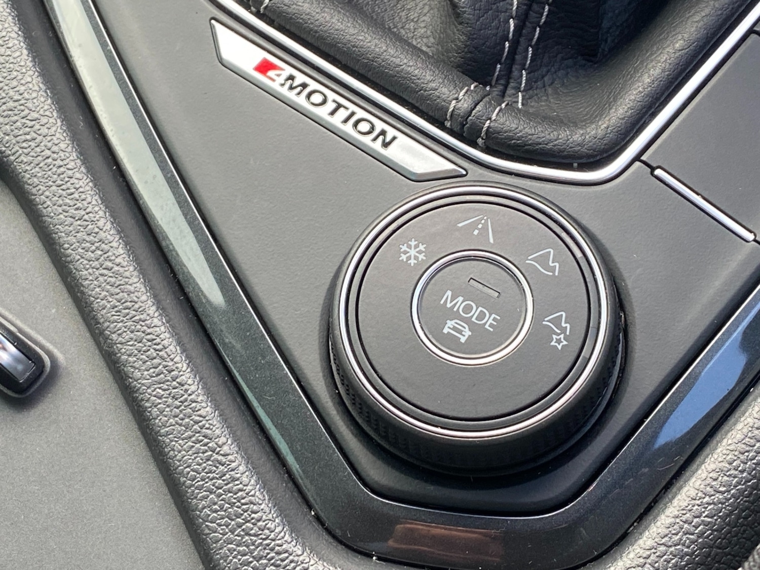 Used Volkswagen Tiguan 2023 for sale - 78057277: Photo 15