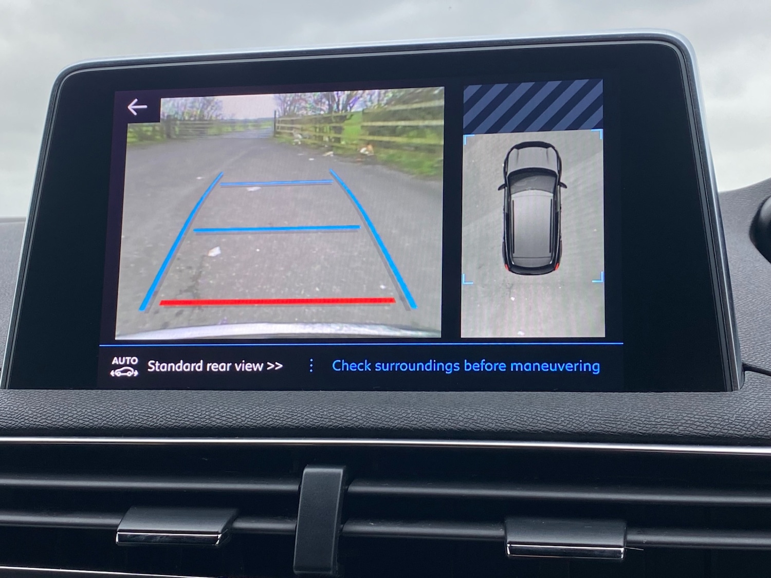 Used Peugeot 3008 2020 for sale - 77643375: Photo 12