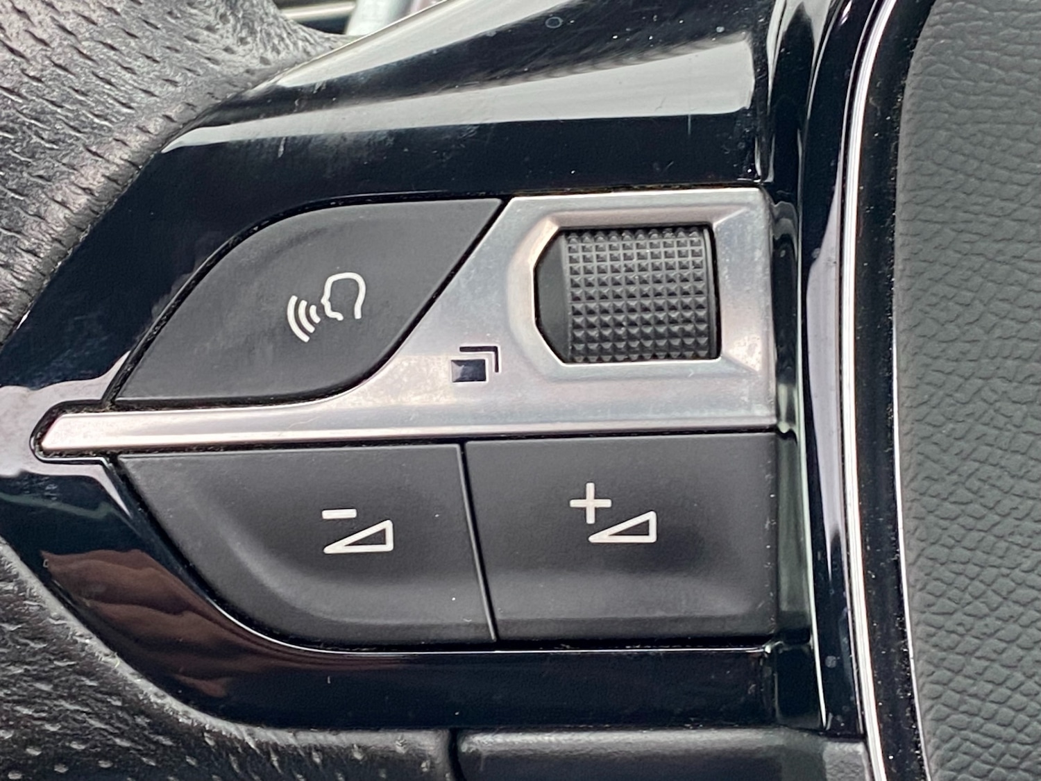 Used Peugeot 3008 2020 for sale - 77643375: Photo 31