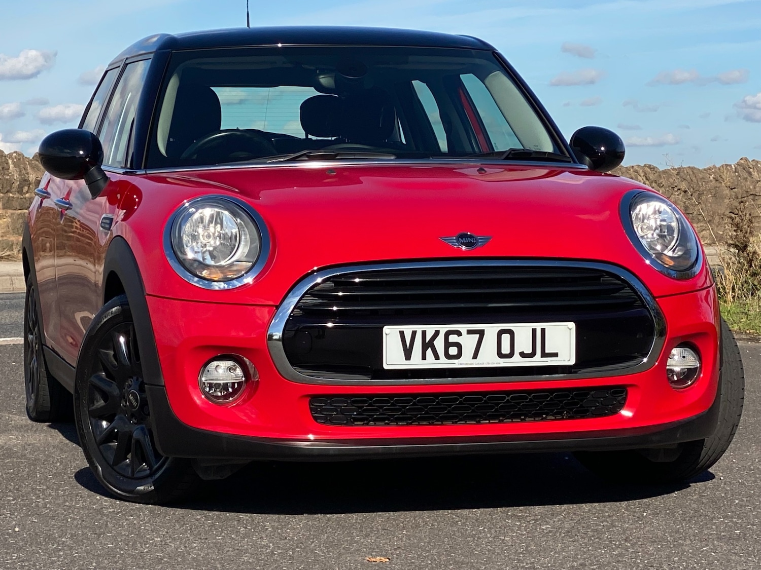 Used MINI Hatch 2017 for sale - 77304037: Photo 1