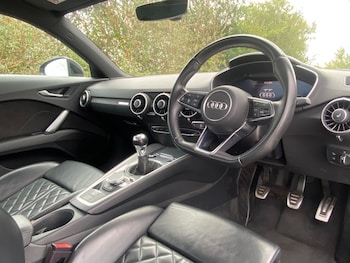 Used Audi TT 2018 for sale - 75755012: Photo