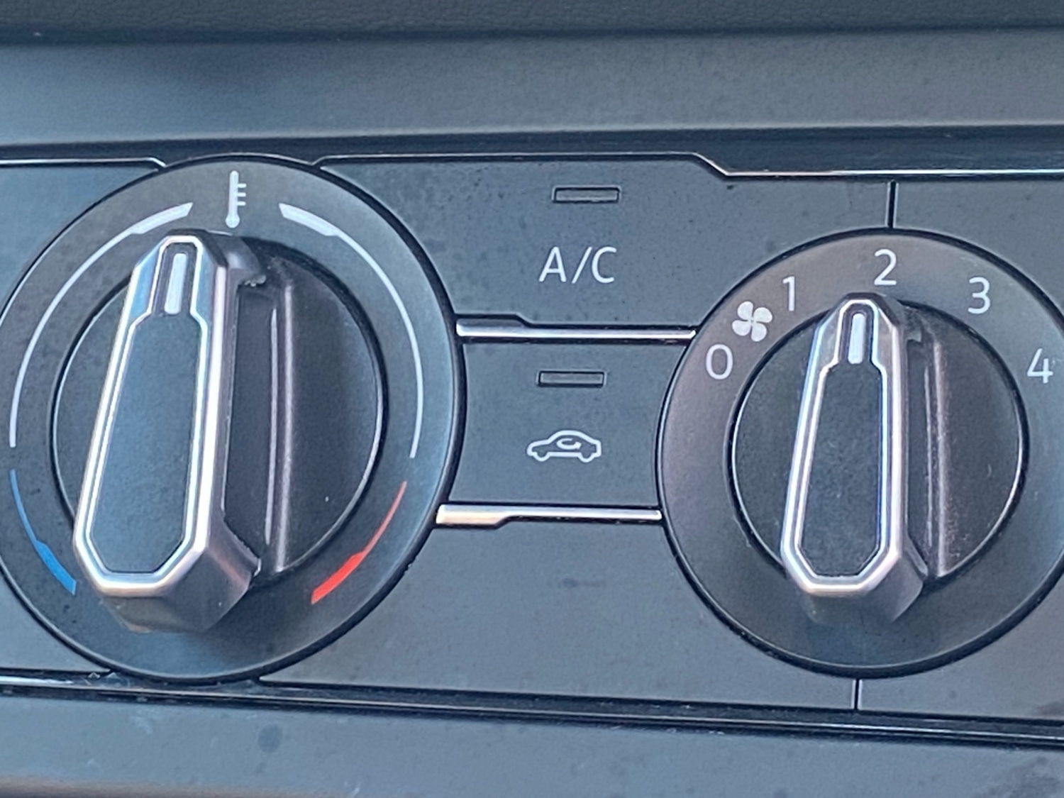 Used Volkswagen Polo 2019 for sale - 77766994: Photo 27