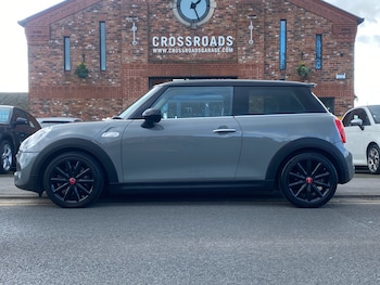 Used MINI Hatch 2016 for sale - 77877688: Photo