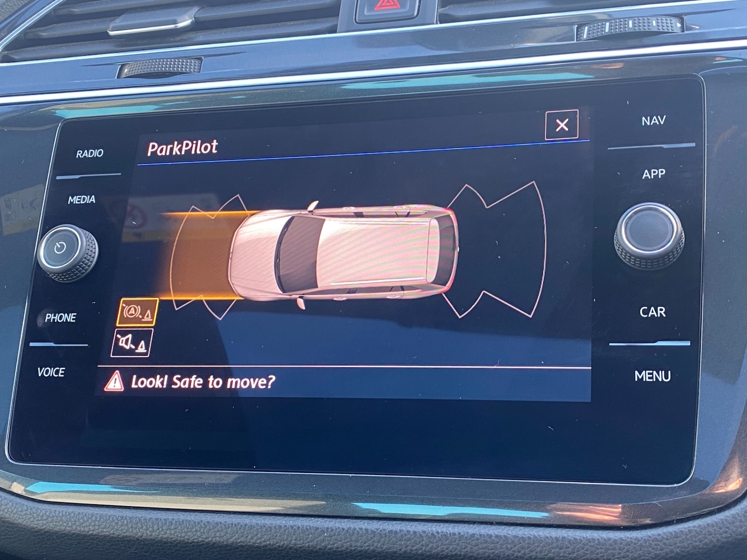 Used Volkswagen Tiguan 2018 for sale - 77357594: Photo 12