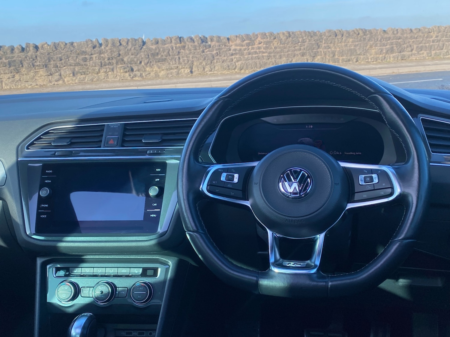 Used Volkswagen Tiguan 2018 for sale - 77357594: Photo 23