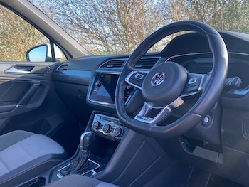 Used Volkswagen Tiguan 2018 for sale - 77357594: Photo