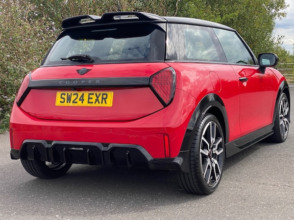 Used MINI Cooper 2024 for sale - 75599257: Photo 16