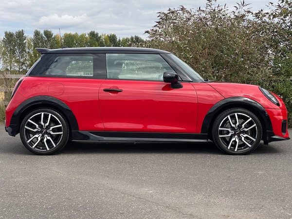 Used MINI Cooper 2024 for sale - 75599257: Photo 17