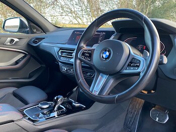 Used BMW 1 Series 2024 for sale - 77088365: Photo