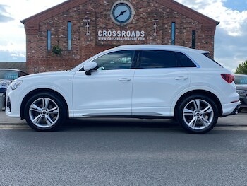 Used Audi Q3 2023 for sale - 78403324: Photo