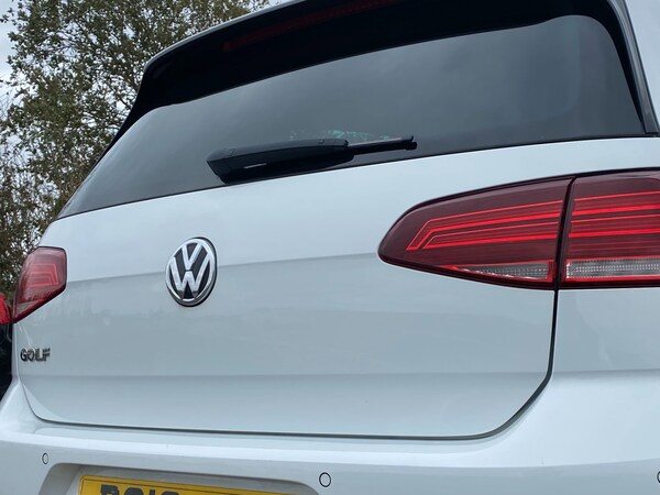 Used Volkswagen Golf 2018 for sale - 76237416: Photo 33