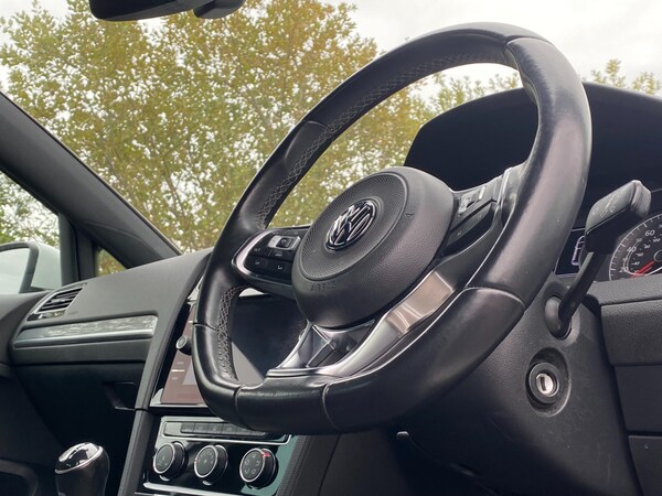 Used Volkswagen Golf 2018 for sale - 76237416: Photo 34