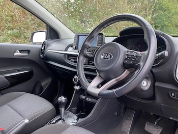 Used Kia Picanto 2018 for sale - 75622543: Photo