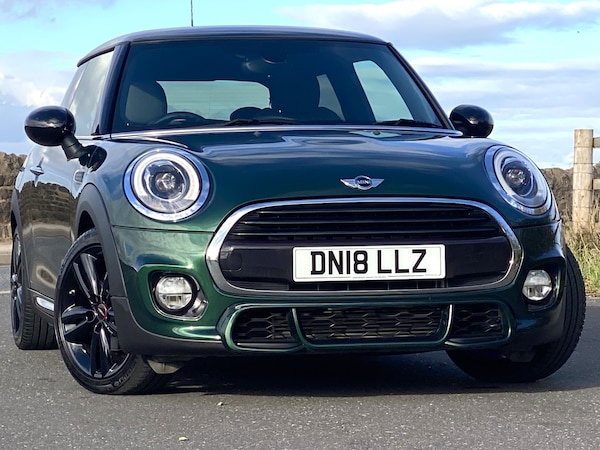 Used MINI Hatch 2018 for sale - 76345110: Photo 1