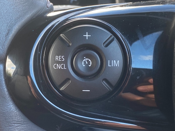 Used MINI Hatch 2018 for sale - 76345110: Photo 23