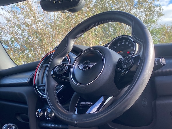 Used MINI Hatch 2018 for sale - 76345110: Photo 32
