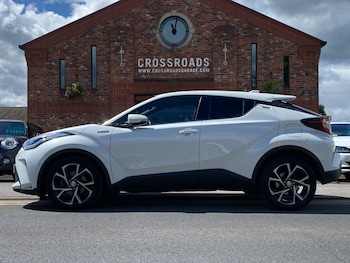 Used Toyota C-HR 2020 for sale - 78853008: Photo