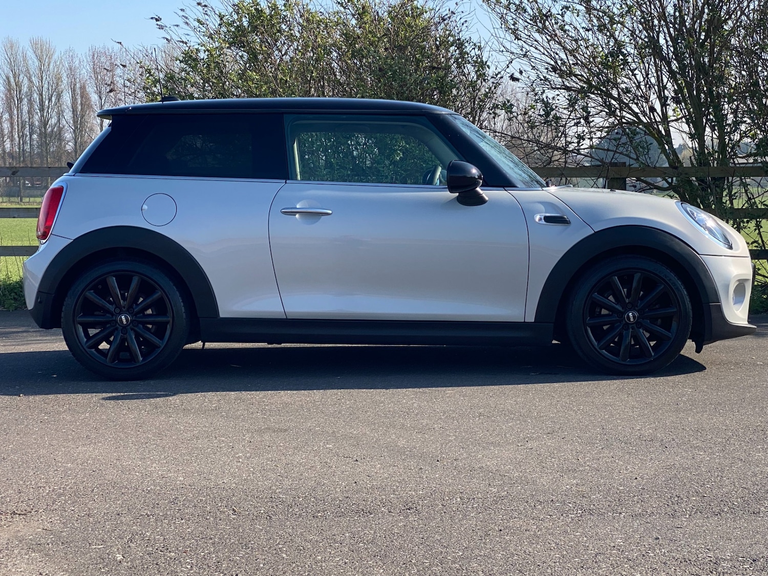Used MINI Hatch 2019 for sale - 77954325: Photo 18