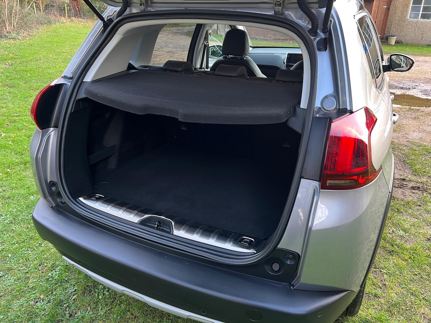 Used Peugeot 2008 2017 for sale - 77237828: Photo 30