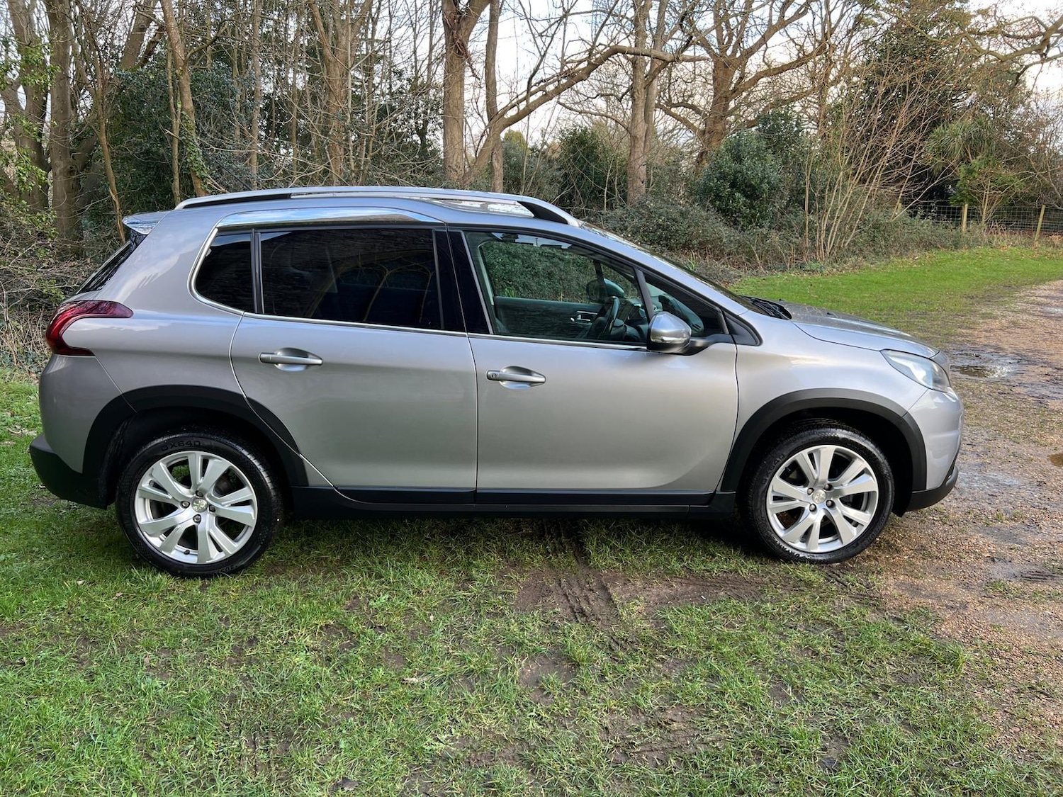 Used Peugeot 2008 2017 for sale - 77237828: Photo 5