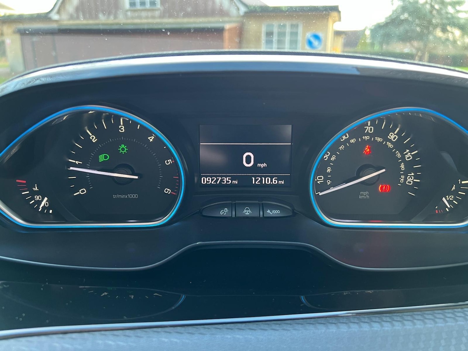 Used Peugeot 2008 2017 for sale - 77237828: Photo 53